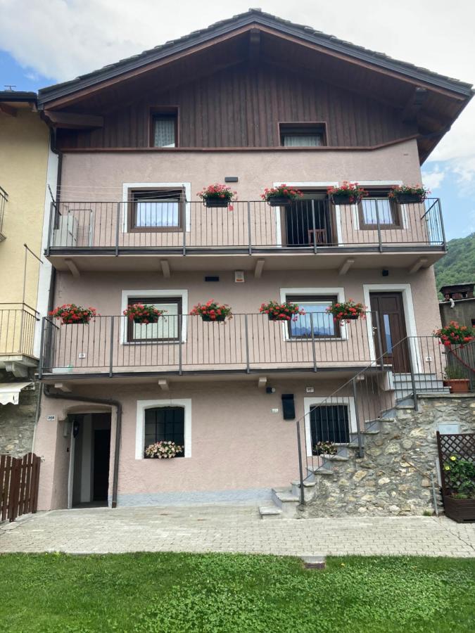 Senin House Villa Aosta Luaran gambar